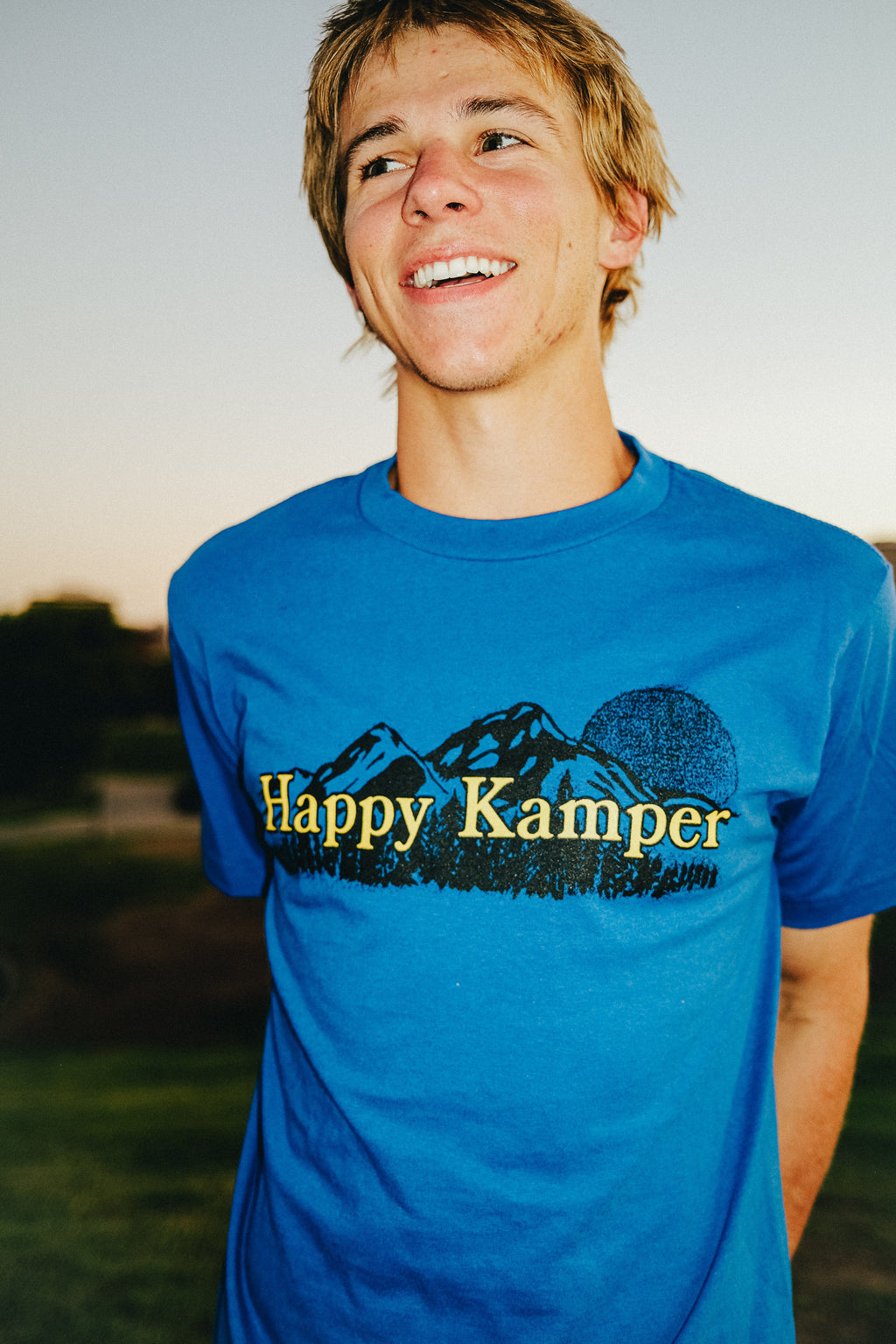 Blue Happy Kamper